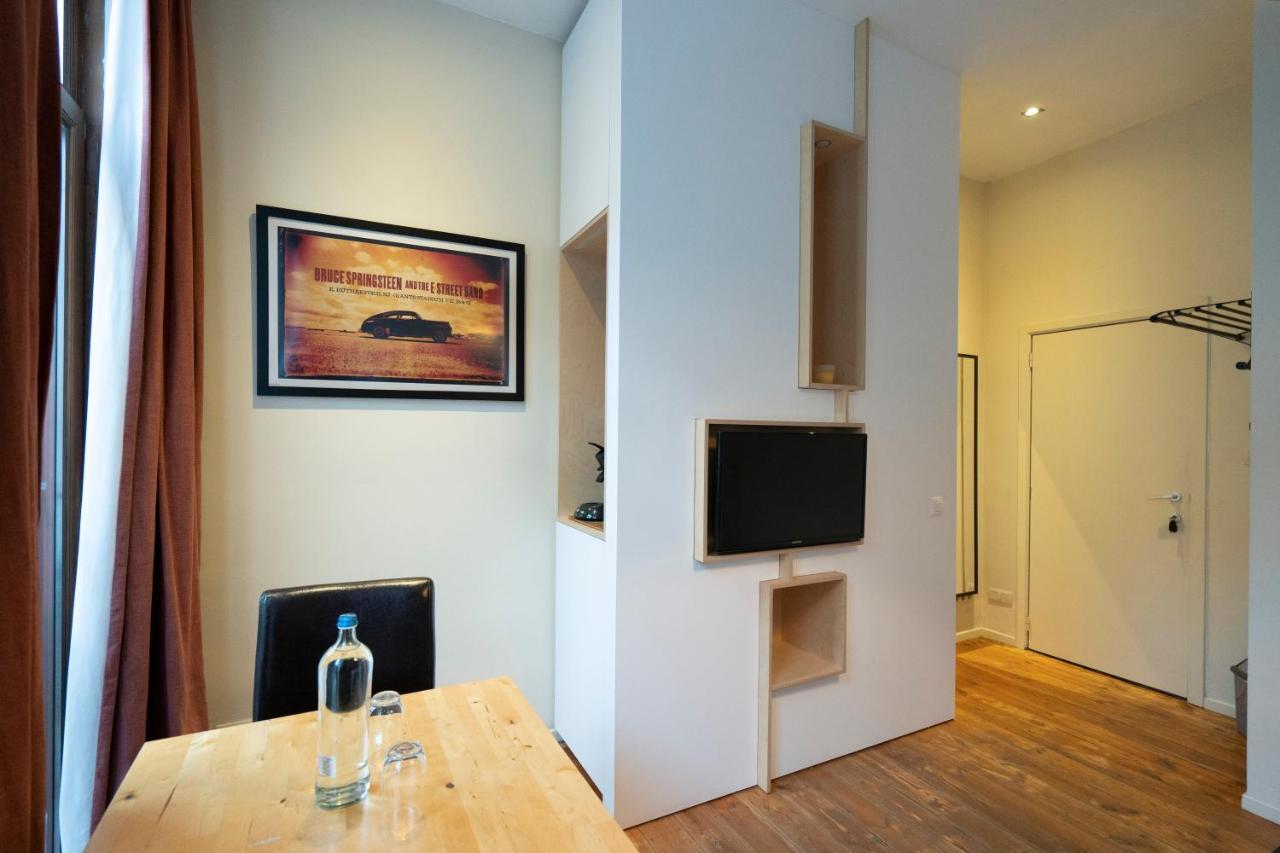 Because The Night City Lodge Antwerpen Kültér fotó