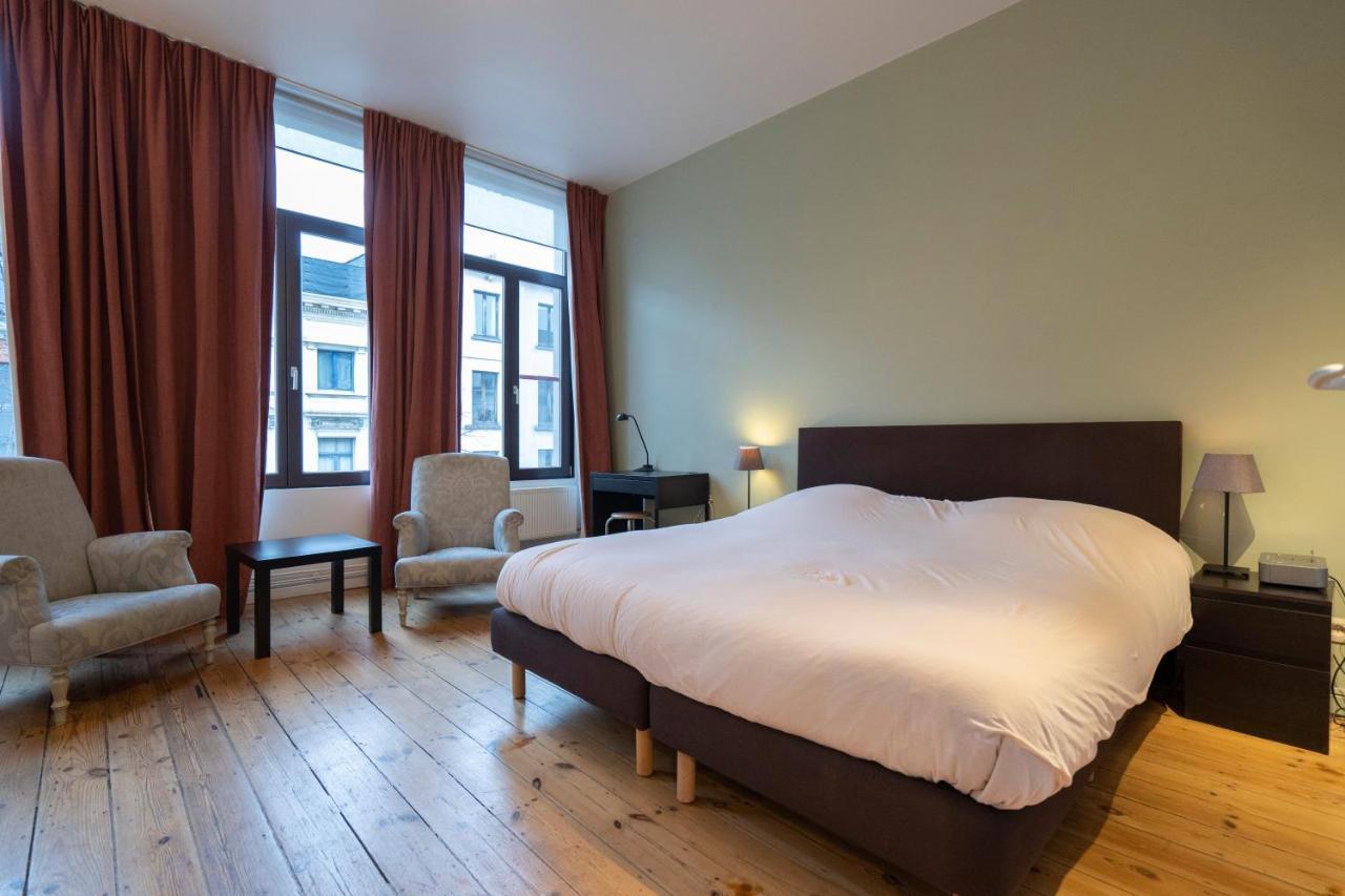 Because The Night City Lodge Antwerpen Kültér fotó