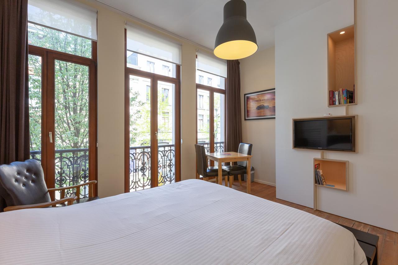 Because The Night City Lodge Antwerpen Kültér fotó